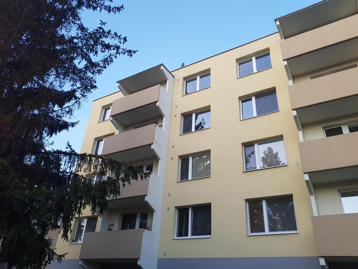 Appartamento 1+1 Znojmo Esterno foto