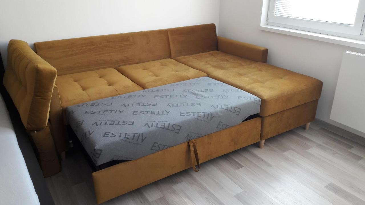 Appartamento 1+1 Znojmo Esterno foto